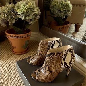 Vince two tone snake skin boots